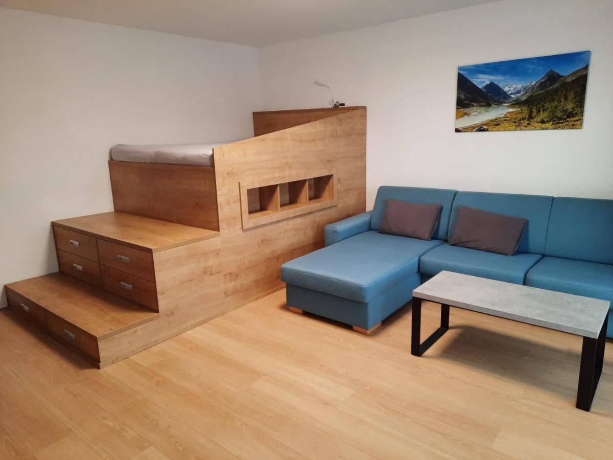 City Apartment Poprad Exterior foto